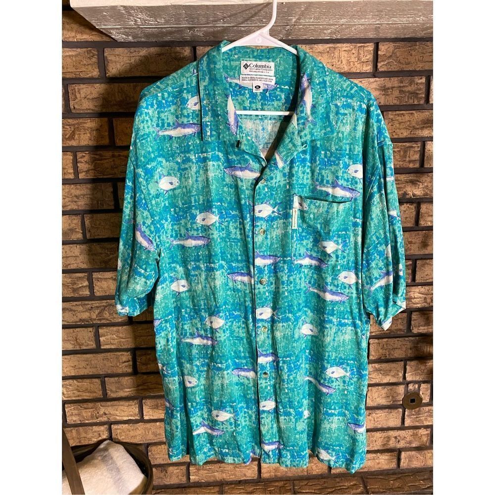 Columbia Silk Men’s Button Down